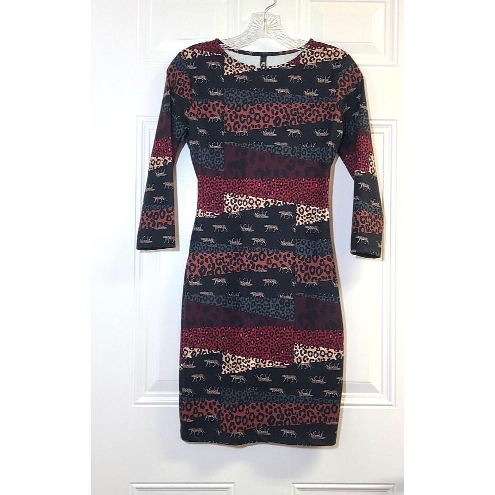 Victoria Sport Dress Bodycon Cheetah Size XS Back Cutout Stretch Multicolor NWOT